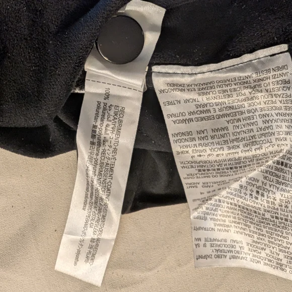 Zara Women's Sleek Black Dress Pants - Picture 4 of 5